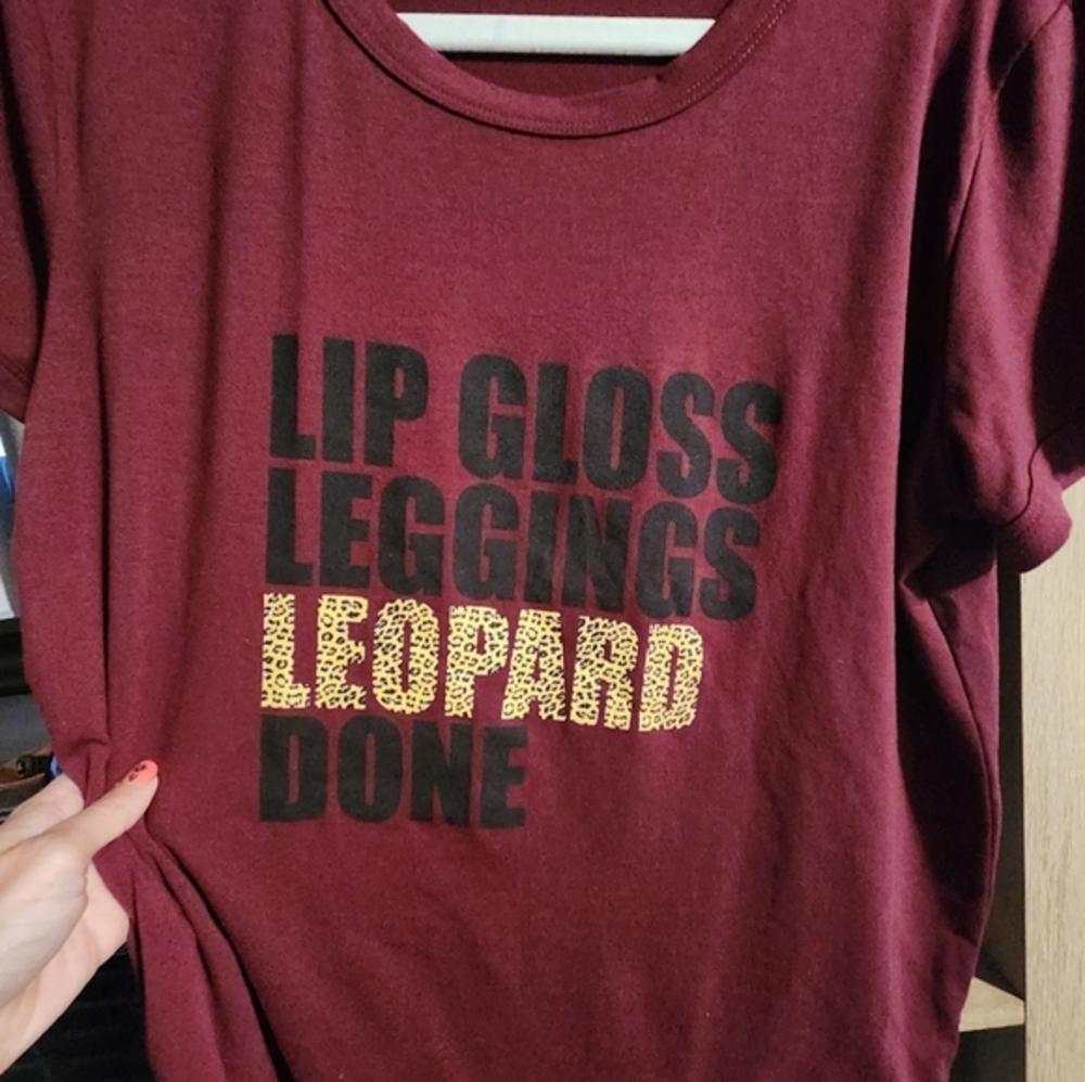 Lularoe t-shirt